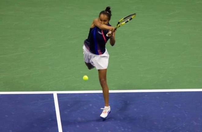 2024-2025赛季中国女排超级联赛半决赛首回合….